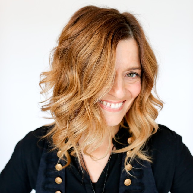 Jacqui Caley – Salon Owner/ Creative Director